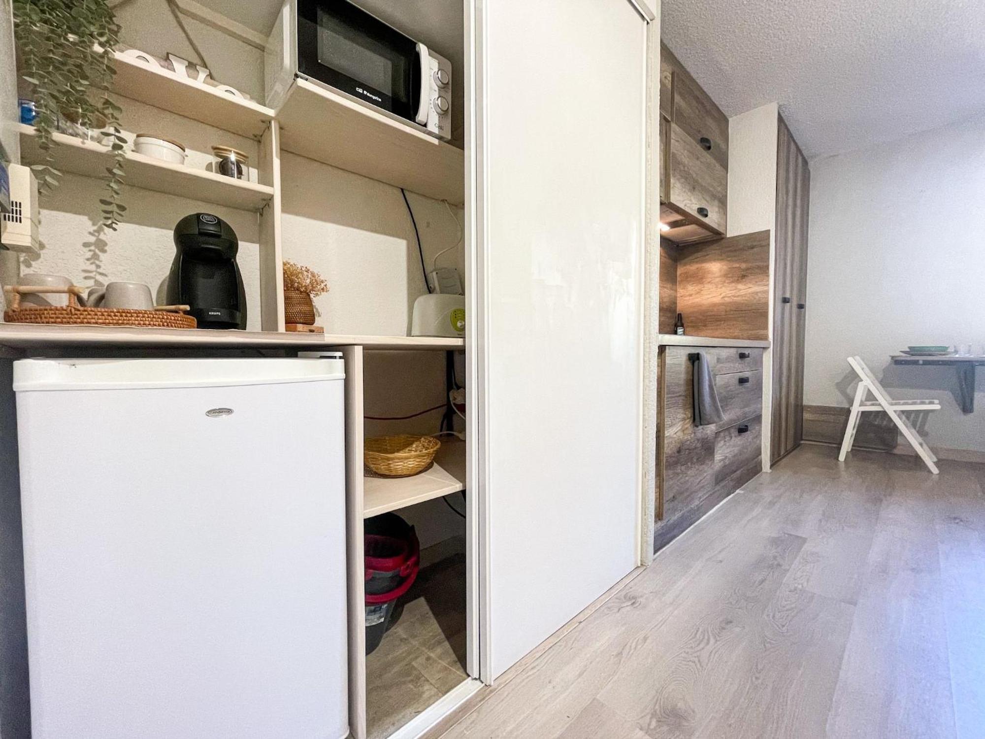 Apartamento Ideal Para Parejas En Enveitg ภายนอก รูปภาพ
