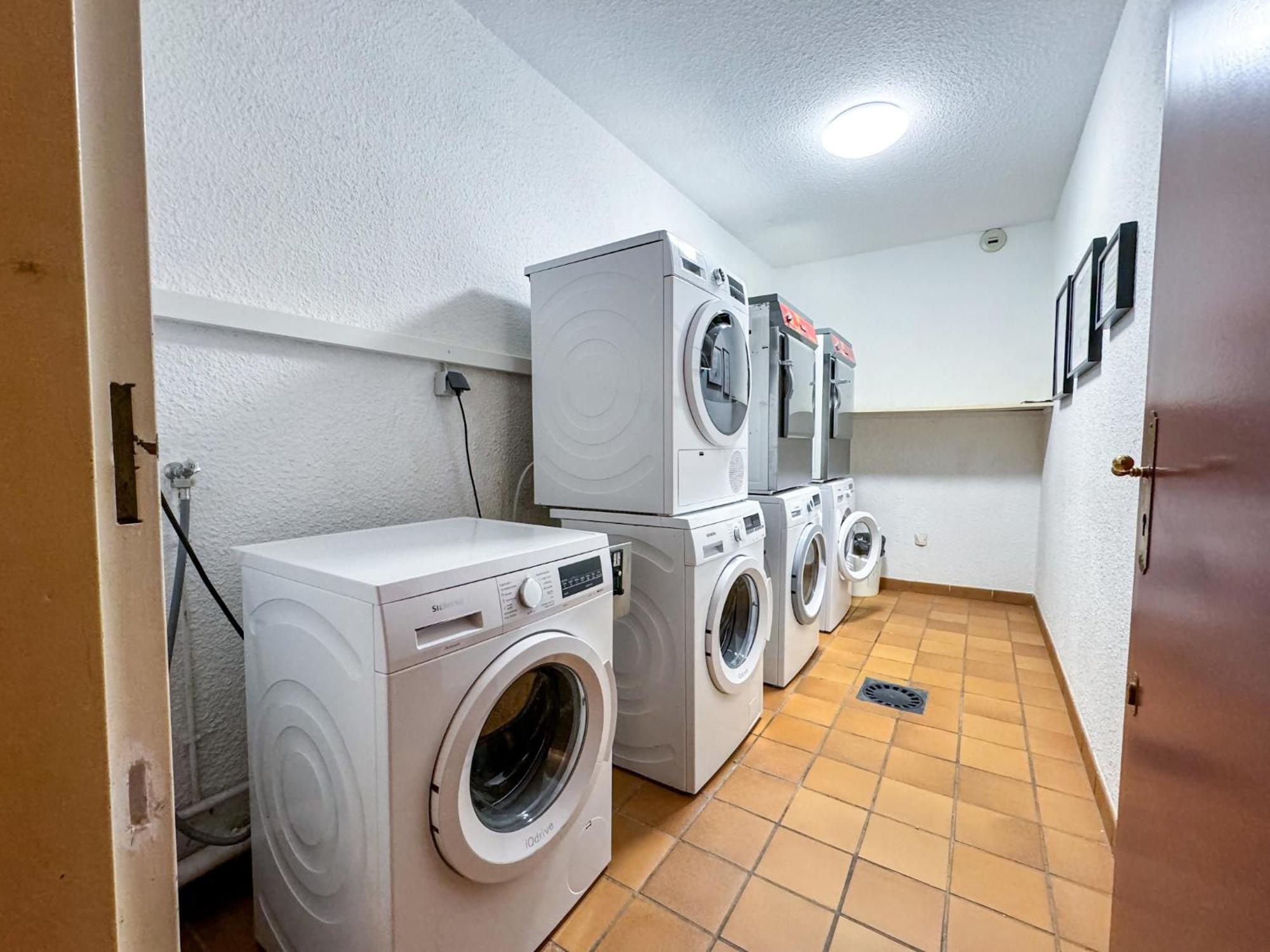 Apartamento Ideal Para Parejas En Enveitg ภายนอก รูปภาพ
